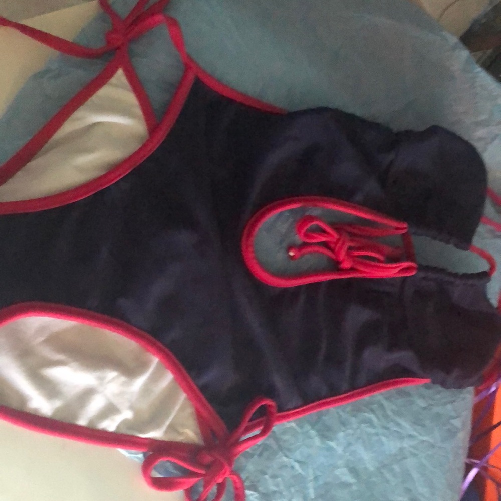Bathing suit
